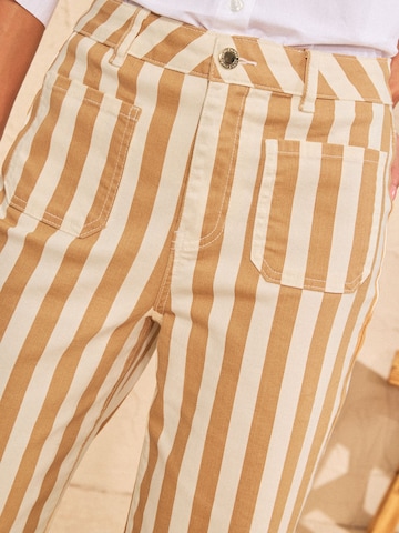 Loosefit Jean love & roses en beige
