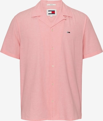 Tommy Jeans Button Up Shirt in Pink: front