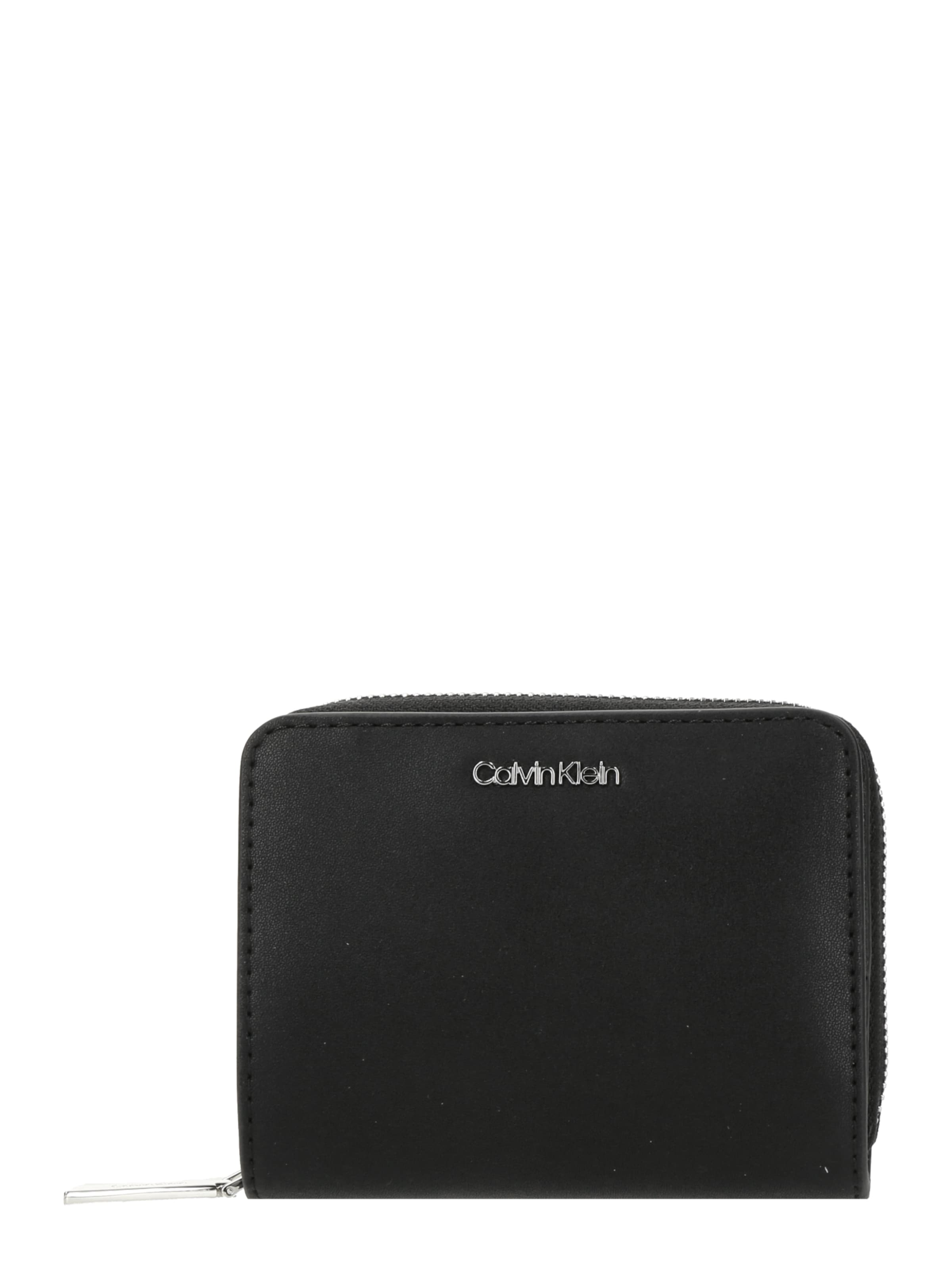 Calvin Klein Peňaženka 'MUST' - Čierna: predná strana