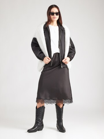 T-shirt VILA en blanc