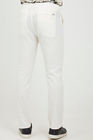 BLEND Slim fit Chino Pants in White