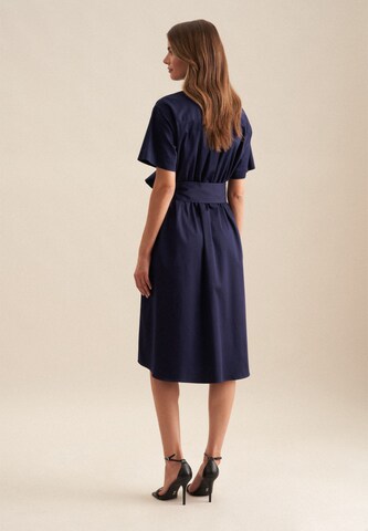 Robe 'Schwarze Rose' SEIDENSTICKER en bleu