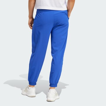 Tapered Pantaloni sportivi 'Train Essentials ' di ADIDAS PERFORMANCE in blu