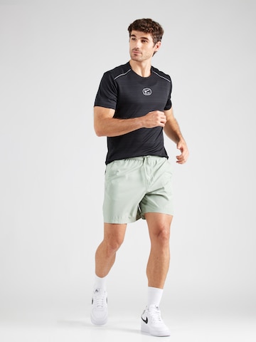 NIKE regular Παντελόνι φόρμας 'FORM' σε πράσινο