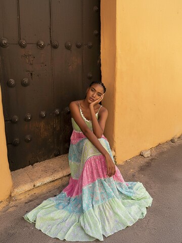 Robe 'Robe Longue Sandra' Miss June en mélange de couleurs