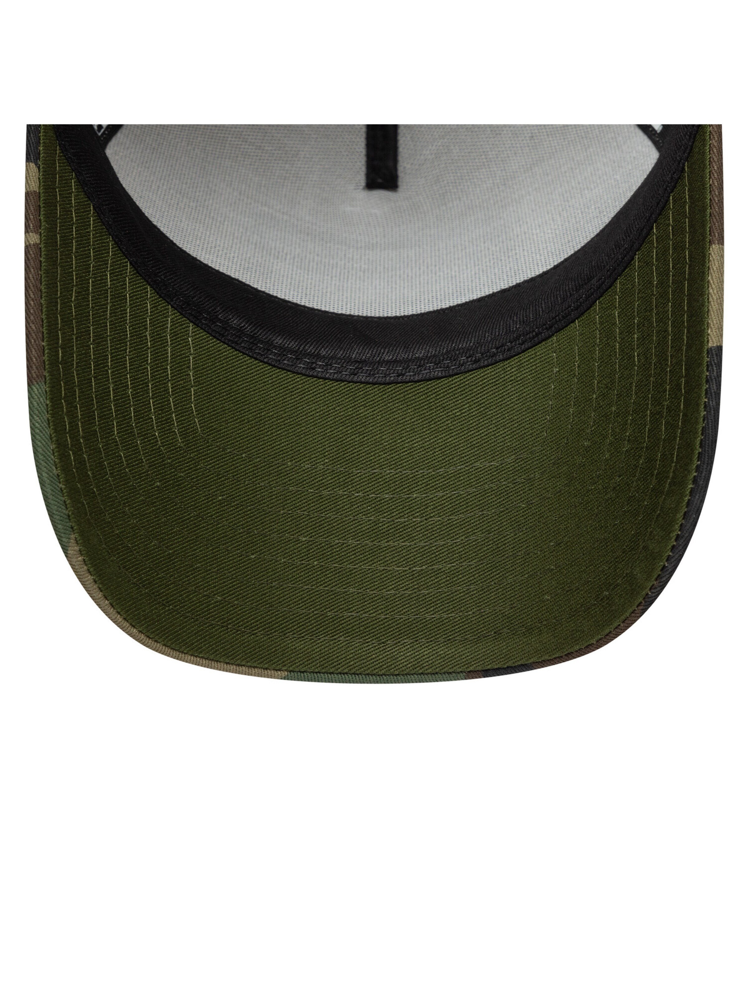 NEW ERA Cap '9FORTY Camo Patch' in Beige