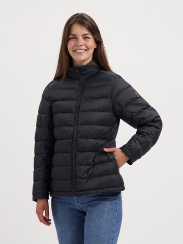 Travelin Outdoorjas 'Ginser' in Zwart