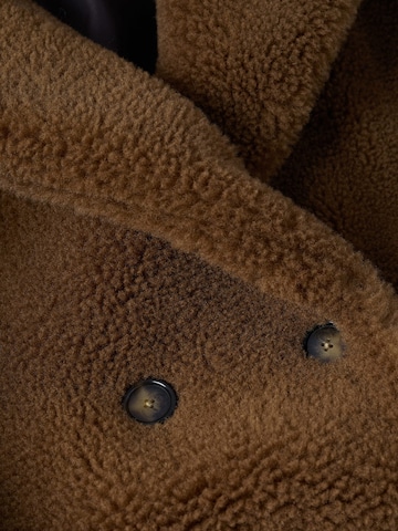 MANGO Between-Seasons Coat 'Currito' in Brown