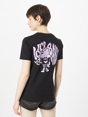 On Vacation Club Shirt 'Ice Ice Baby' in Black: front