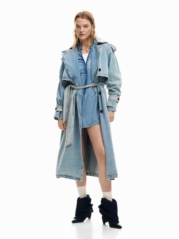 Desigual Prechodný kabát - Modrá