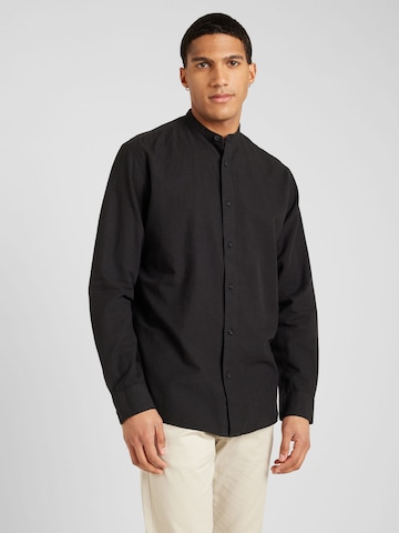 SELECTED HOMME Regular fit Button Up Shirt in Black: front