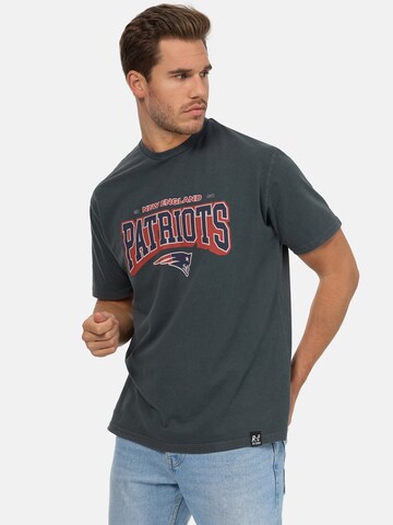 Recovered Shirt 'Patriots 17' in Grijs