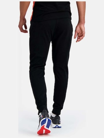 LE COQ SPORTIF Regular Sporthose 'Le Coq Sportif Training Sp Pant Regular No2 M'‌‌‌‌‌‌‌‌‌ in Schwarz