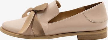 usha WHITE LABEL Classic Flats in Pink: front