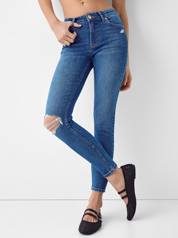 Bershka Skinny Fit Дънки в синьо