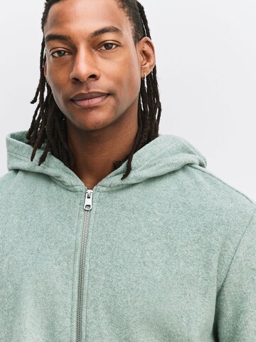 Next Флисовая куртка в Зеленый