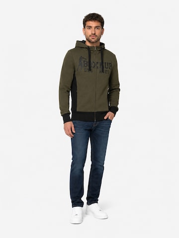 Boxeur des Rues - Sudadera con cremallera 'Herren Hoodie Fitted Boxeur des Rues mit Reißverschluss und Kapuze, Olivgrün, Schwarzes Logo, Baumwolle' en verde