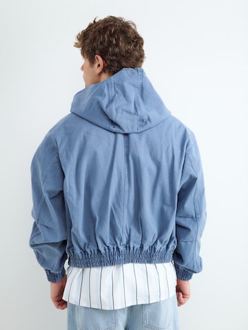 BALMOHK Демисезонная куртка в Синий