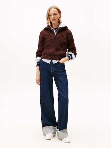 Pullover di Tommy Jeans in marrone