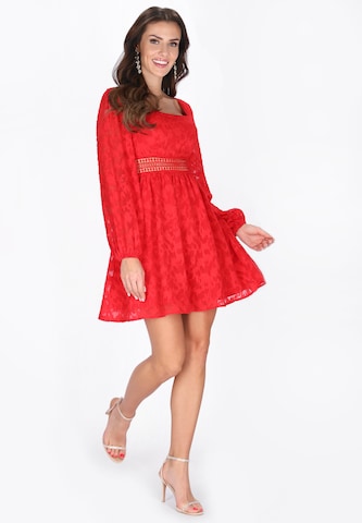 Robe 'Festive' faina en rouge