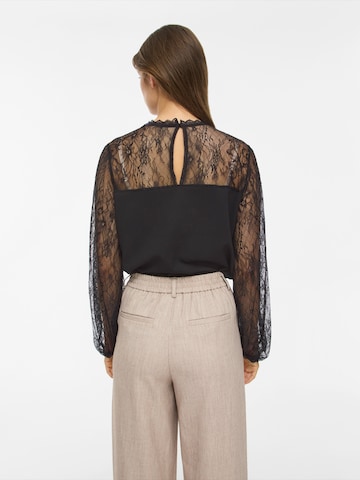 VILA - Blusa 'CLARA' en negro