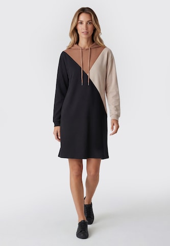 Robe usha BLUE LABEL en noir