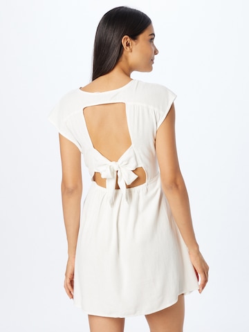 Robe 'JESMILO' VERO MODA en blanc