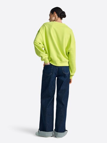 Rich & Royal - Sweatshirt em verde