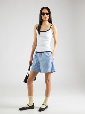 WEEKDAY Top in Zwart