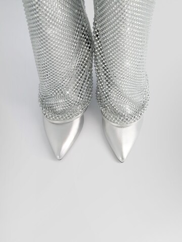 Bershka Boot in Silver