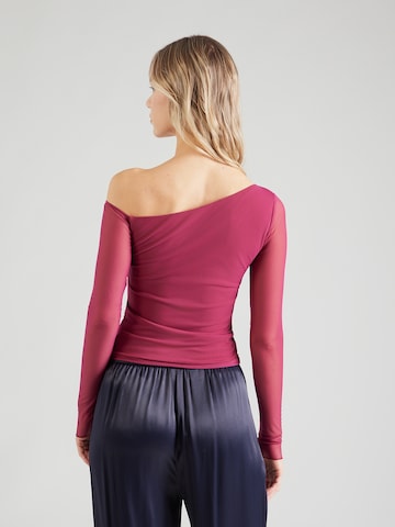 ABOUT YOU Tričko 'Laila' - Červená