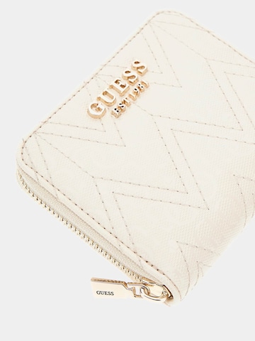 GUESS Denarnica | bela barva