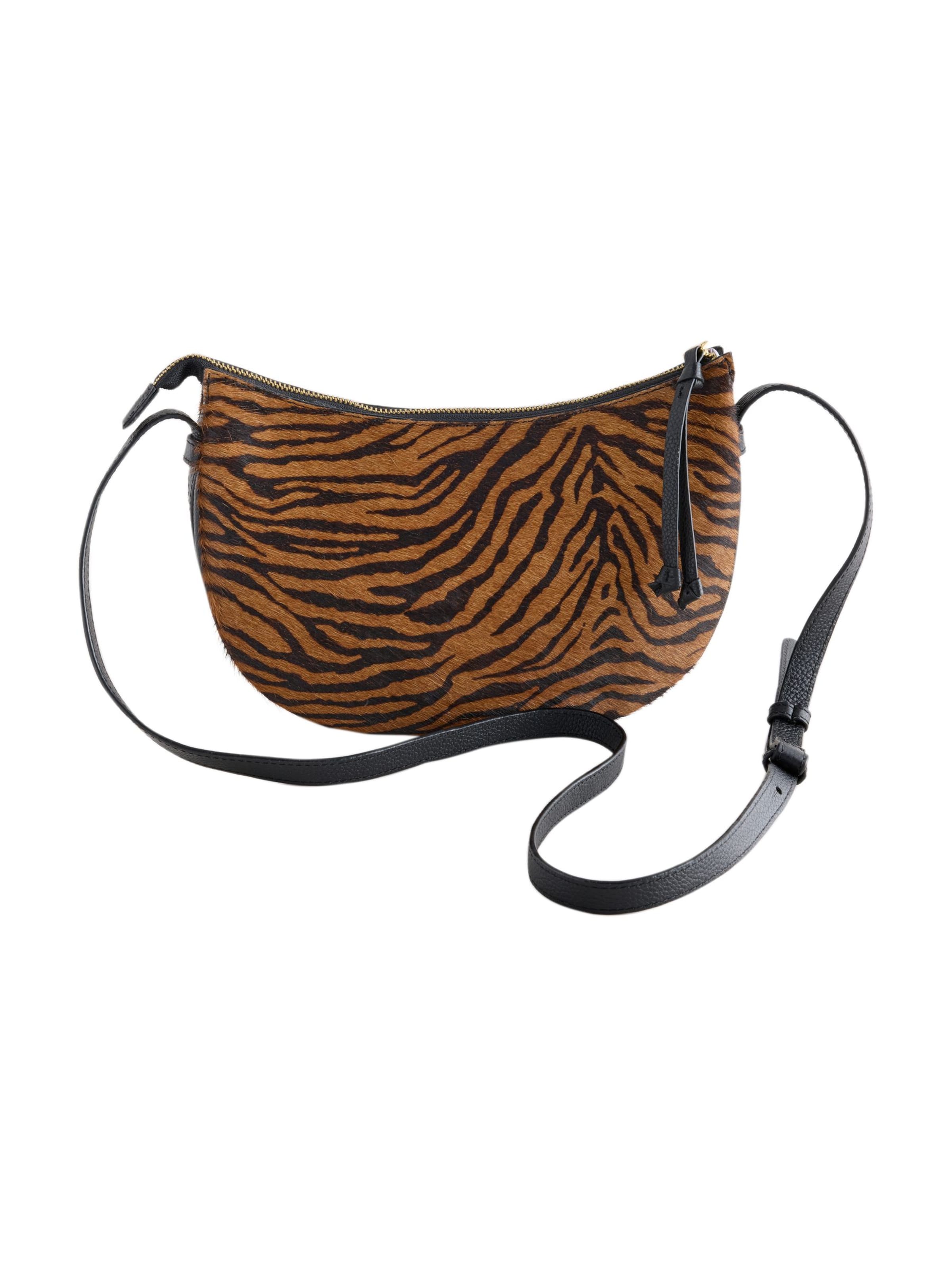 Next Crossbody Bag in Brown: front