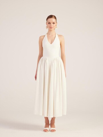 HOLLY LOLLY Kleid in Weiß: Vorderseite