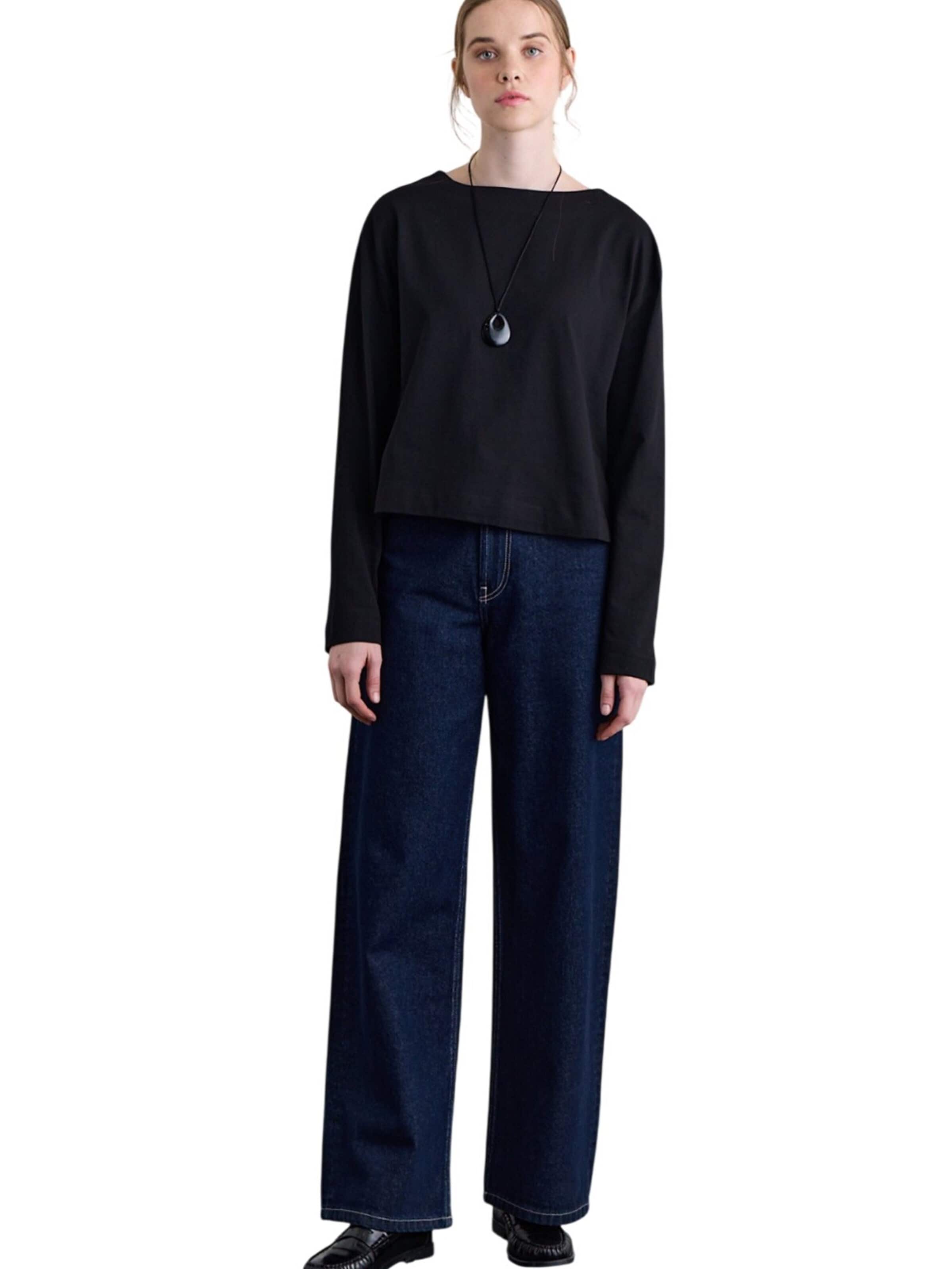MANUKA Shirt in Black