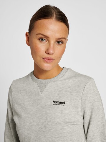 Hummel - Sweatshirt de desporto 'Shai' em cinzento