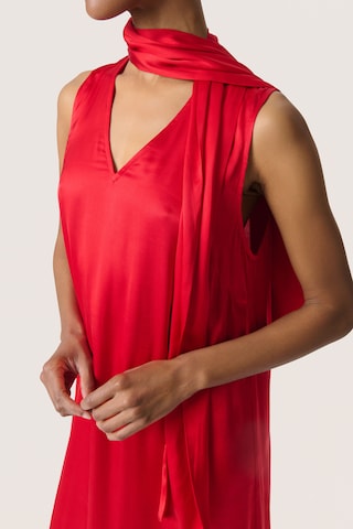 SOAKED IN LUXURY - Vestido 'SLAsja' em vermelho