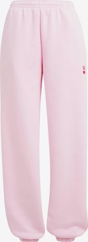 Mister TeeTapered Hlače 'Real Queen' - roza boja: prednji dio