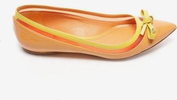 Dior Flats & Loafers in 35 in Yellow: front