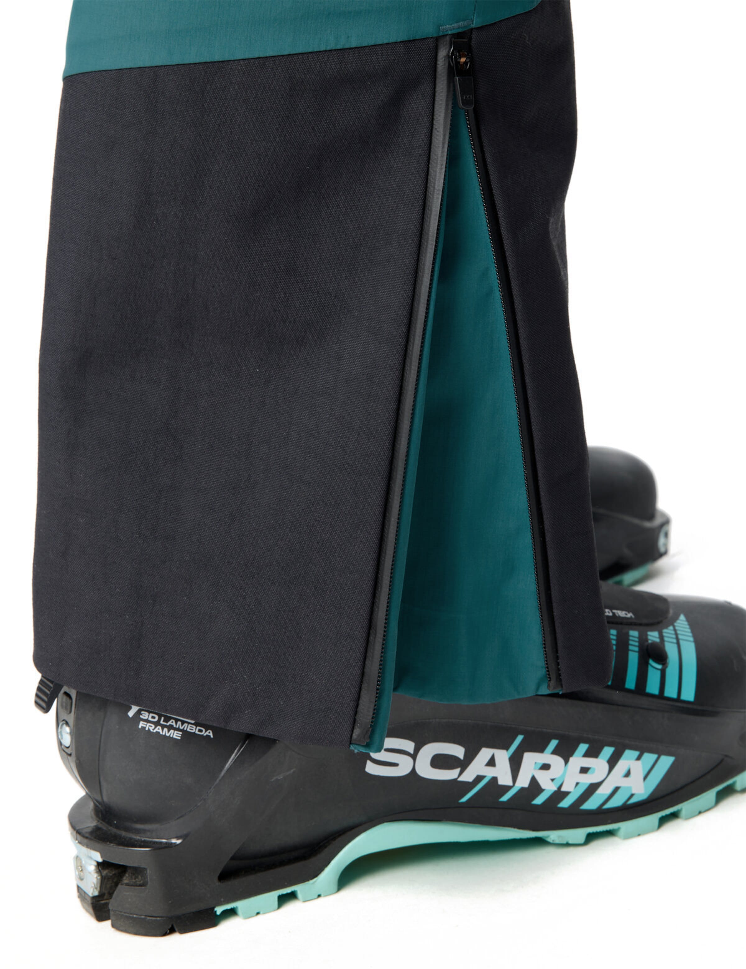 VAUDE Regular Sports trousers 'Monviso II' in Blue