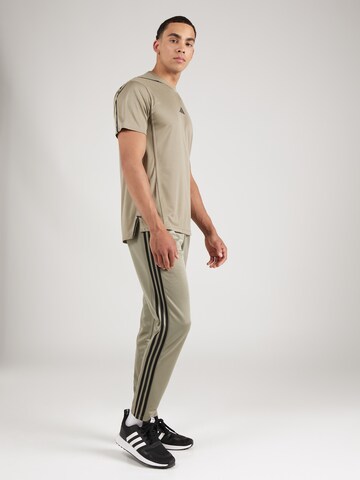 ADIDAS PERFORMANCE Funktionsshirt 'Adistrong' in Grau