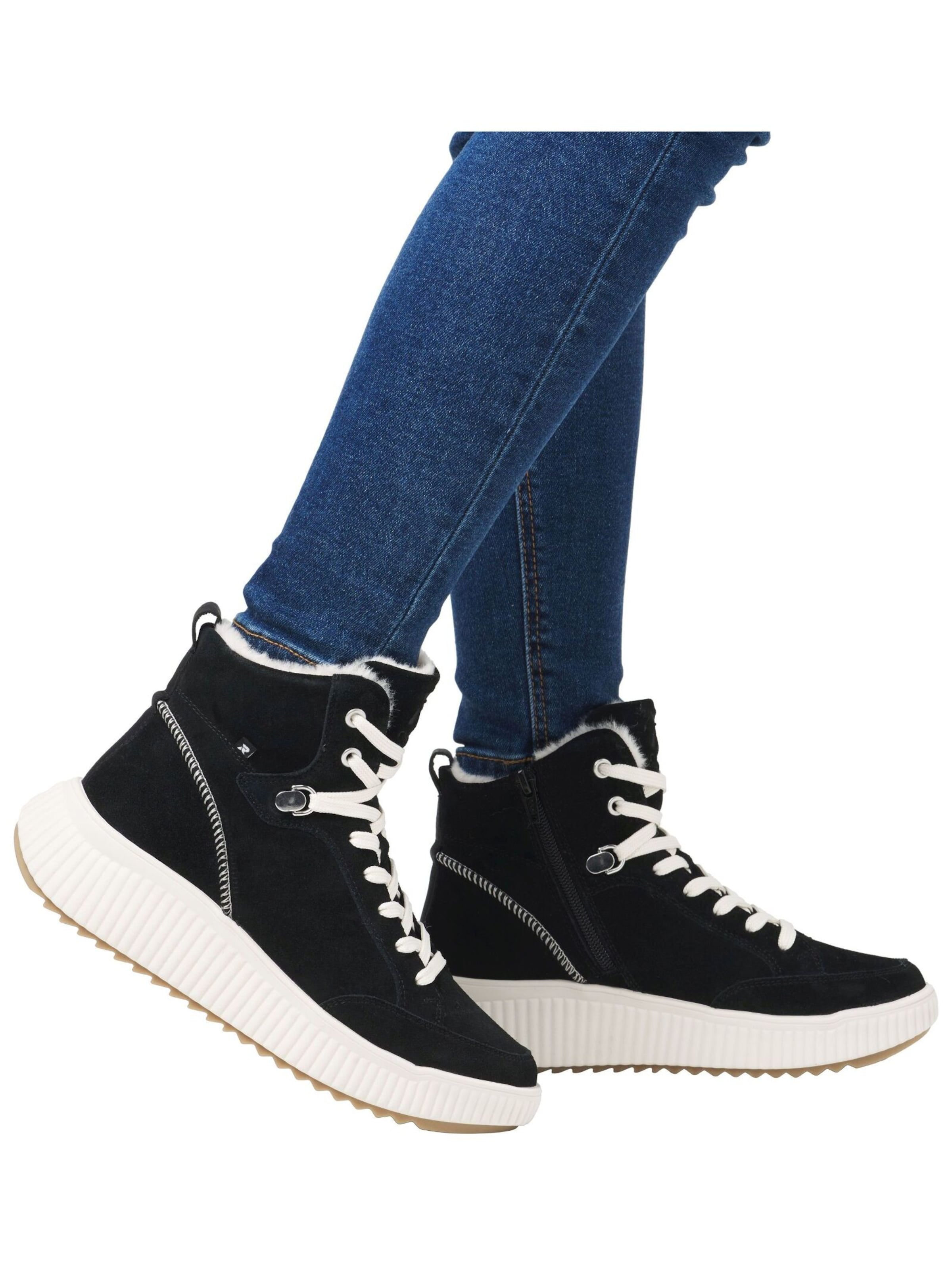 Rieker - Botim com fivela em preto: frente