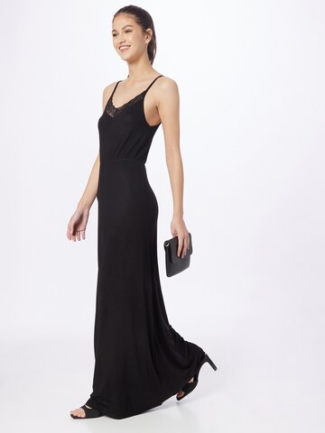 Robe 'Emely' ABOUT YOU en noir