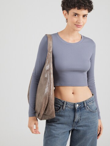 ABOUT YOU Shirt in Blue: front