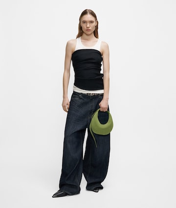 Liebeskind Berlin Shoulder bag in Green: front