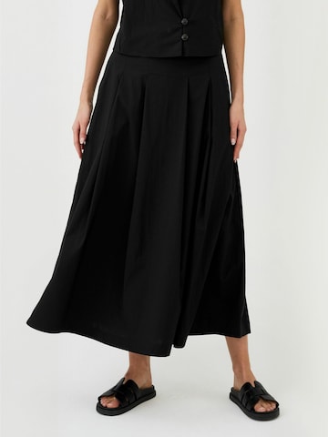 Gonna ' PD-Tulip ' di Pieszak in nero