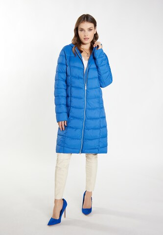 faina Winter Coat in Blue: front