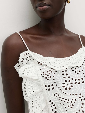 Top di Marks & Spencer in bianco