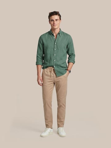 Steppin' out Regular Trousers in Beige
