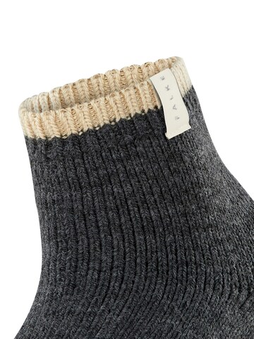 FALKE Socken 'Cosy Plush'‌‌ in Grau